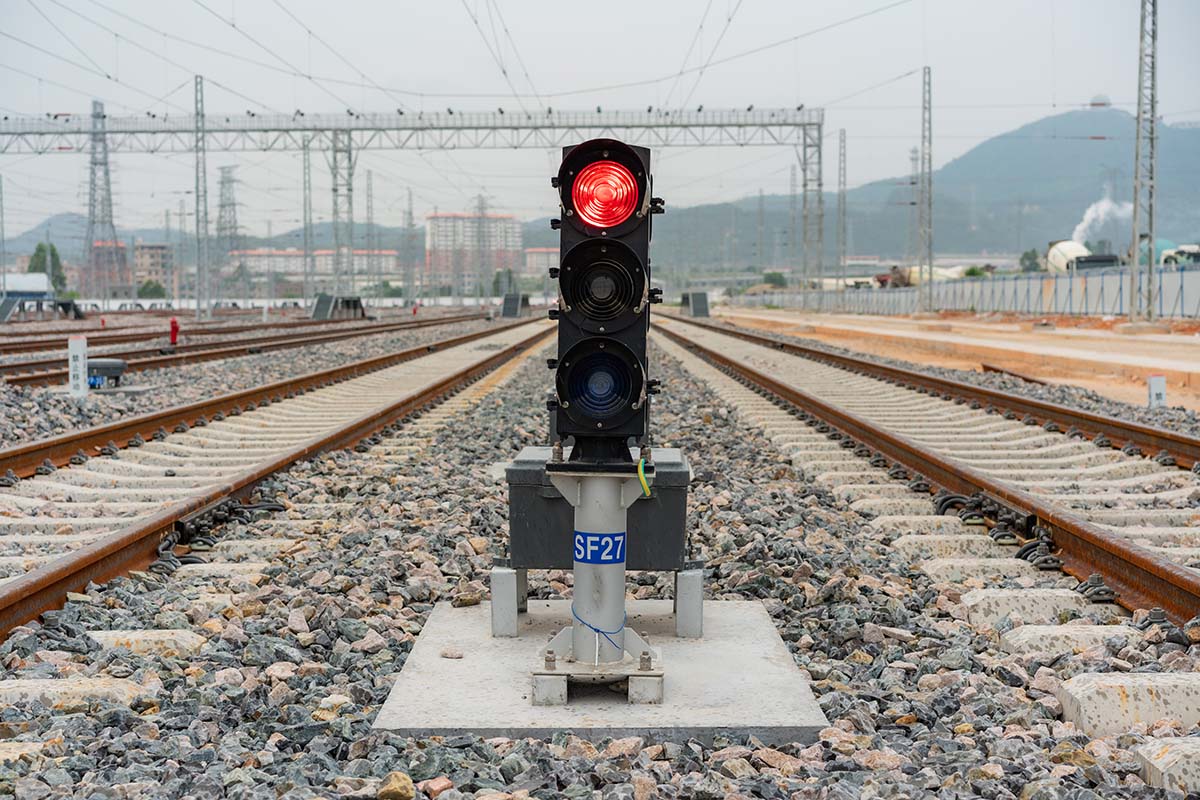 Signal på ett tågspår